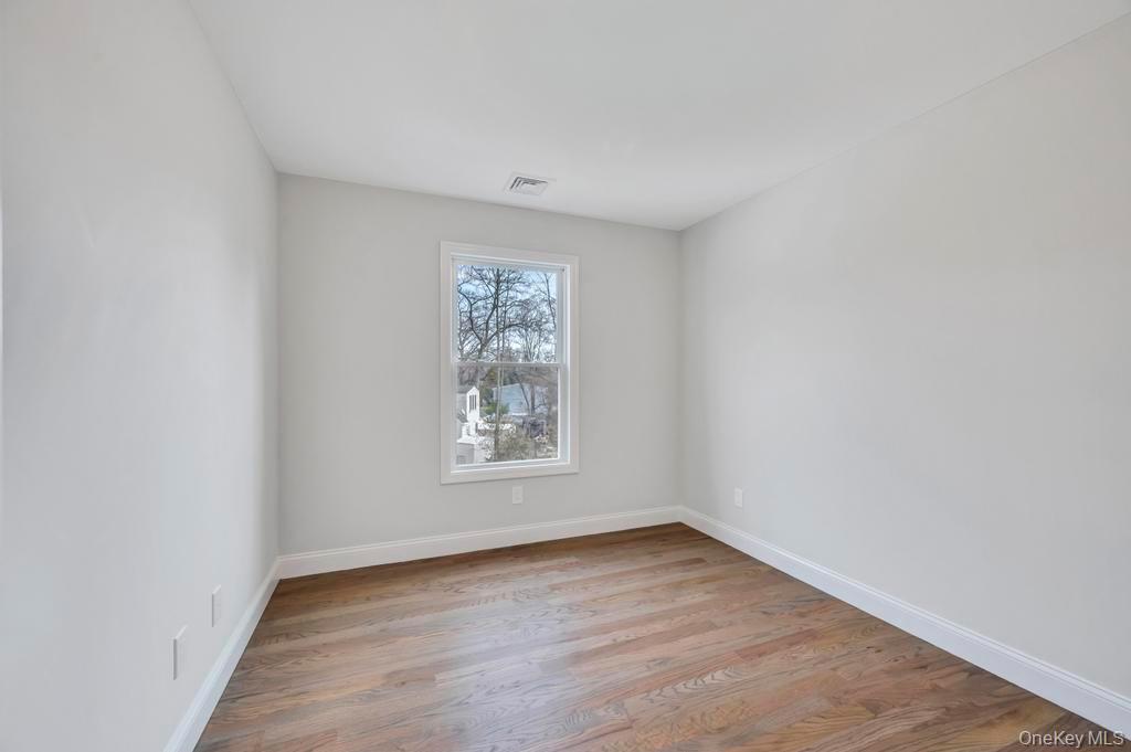 #16 photo, 42 Volta Drive, Deer Park , NY 11729