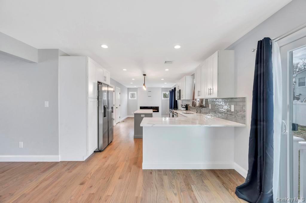 #8 photo, 42 Volta Drive, Deer Park , NY 11729