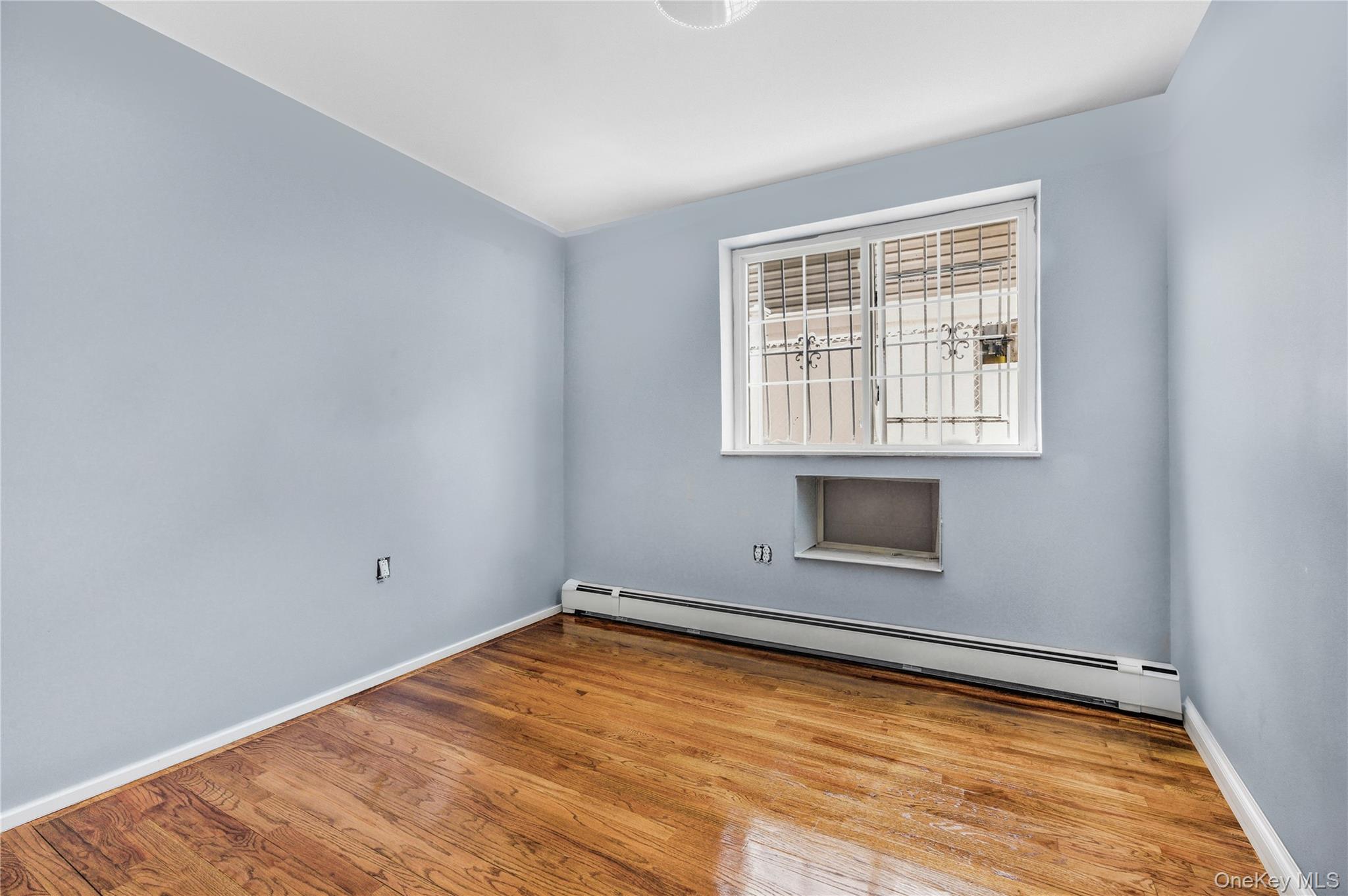 #8 photo, 133-11 95th Avenue, كوينز Richmond Hill , NY 11419