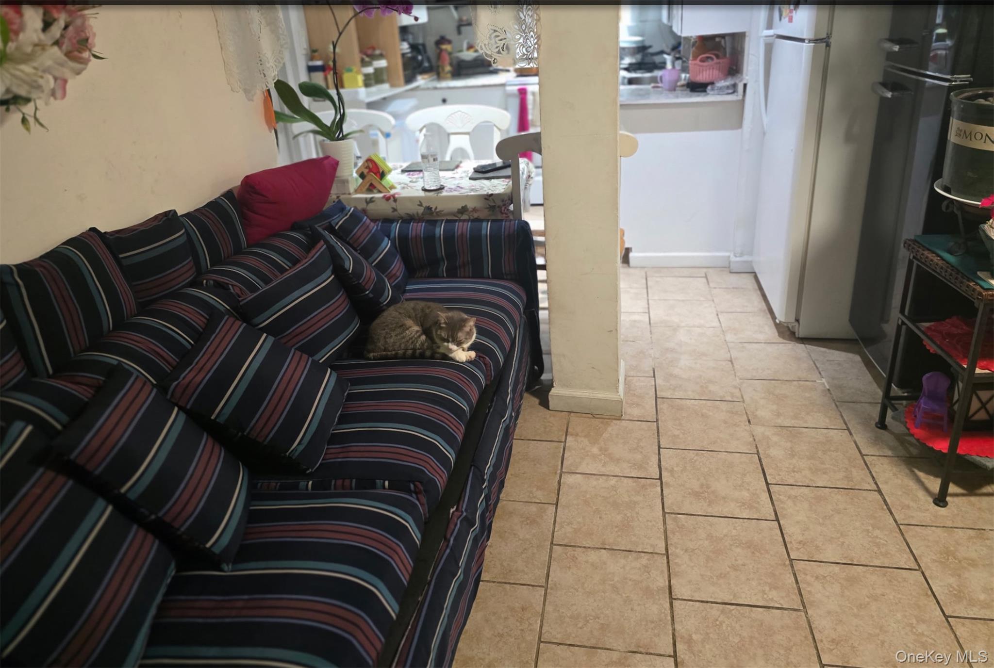 #7 photo, 5 Campion Street, Brentwood , NY 11717