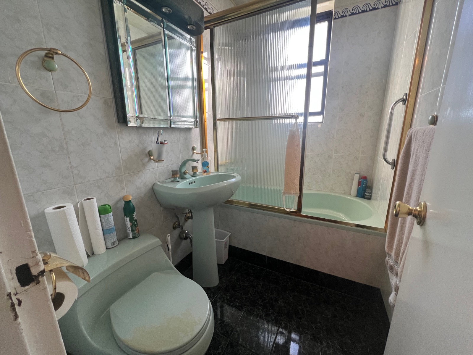 #7 photo, 2555 Batchelder Street, #3J, Sheepshead Bay , NY 11235