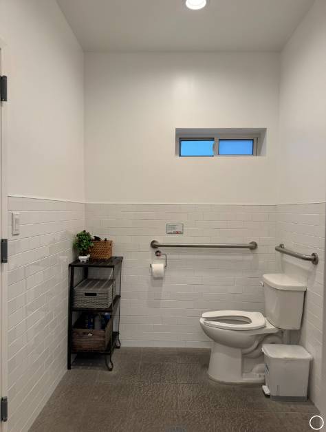 #11 photo, 47-33 Little Neck Pkwy Community Facility House of Worship, Куинс ‖ Little Neck , NY 11362