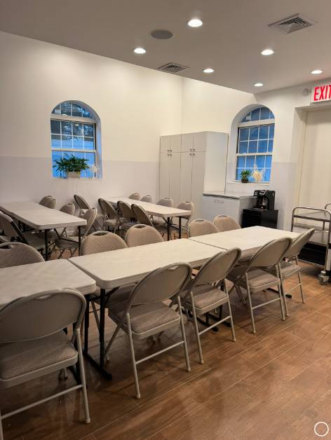 #23 photo, 47-33 Little Neck Pkwy Community Facility House of Worship, Куинс ‖ Little Neck , NY 11362