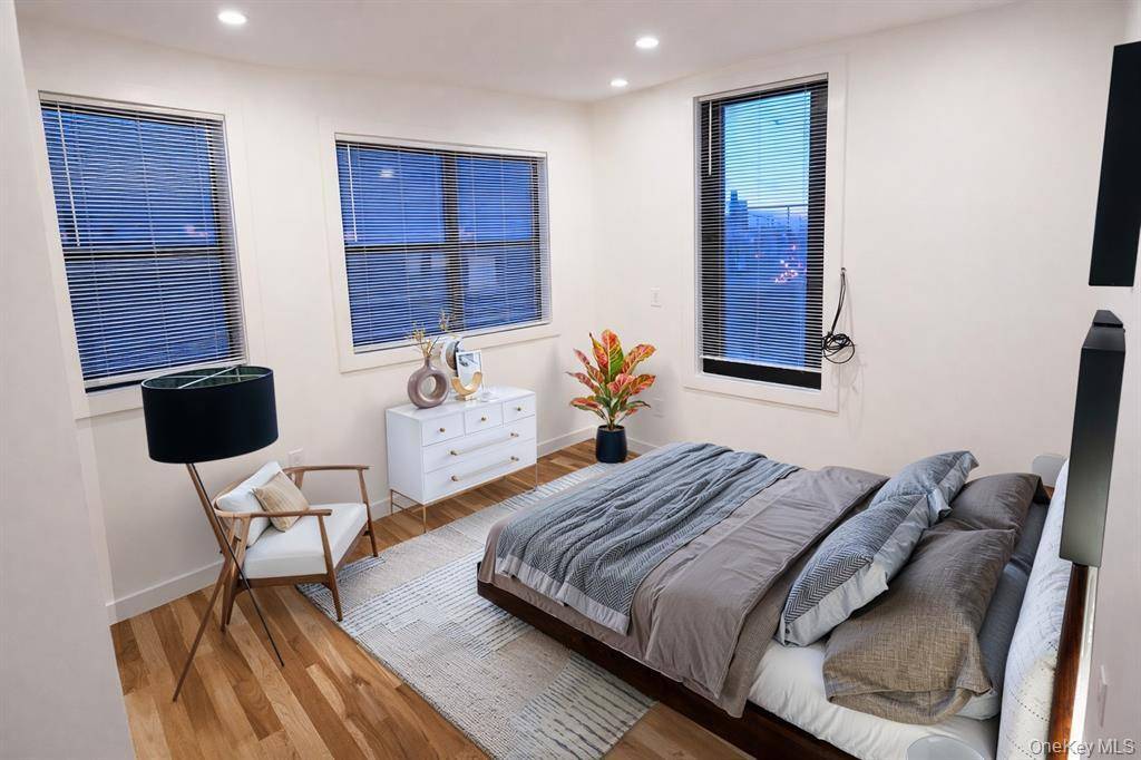 #5 photo, 32  Radde Place, Бруклин ‖ Ocean Hill , NY 11233