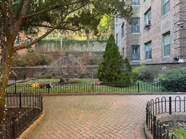 #20 photo, 3017 Riverdale Avenue, #1F, Spuyten Duyvil , NY 10463