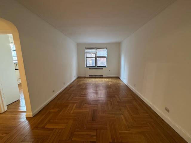 #4 photo, 3017 Riverdale Avenue, #1F, Spuyten Duyvil , NY 10463