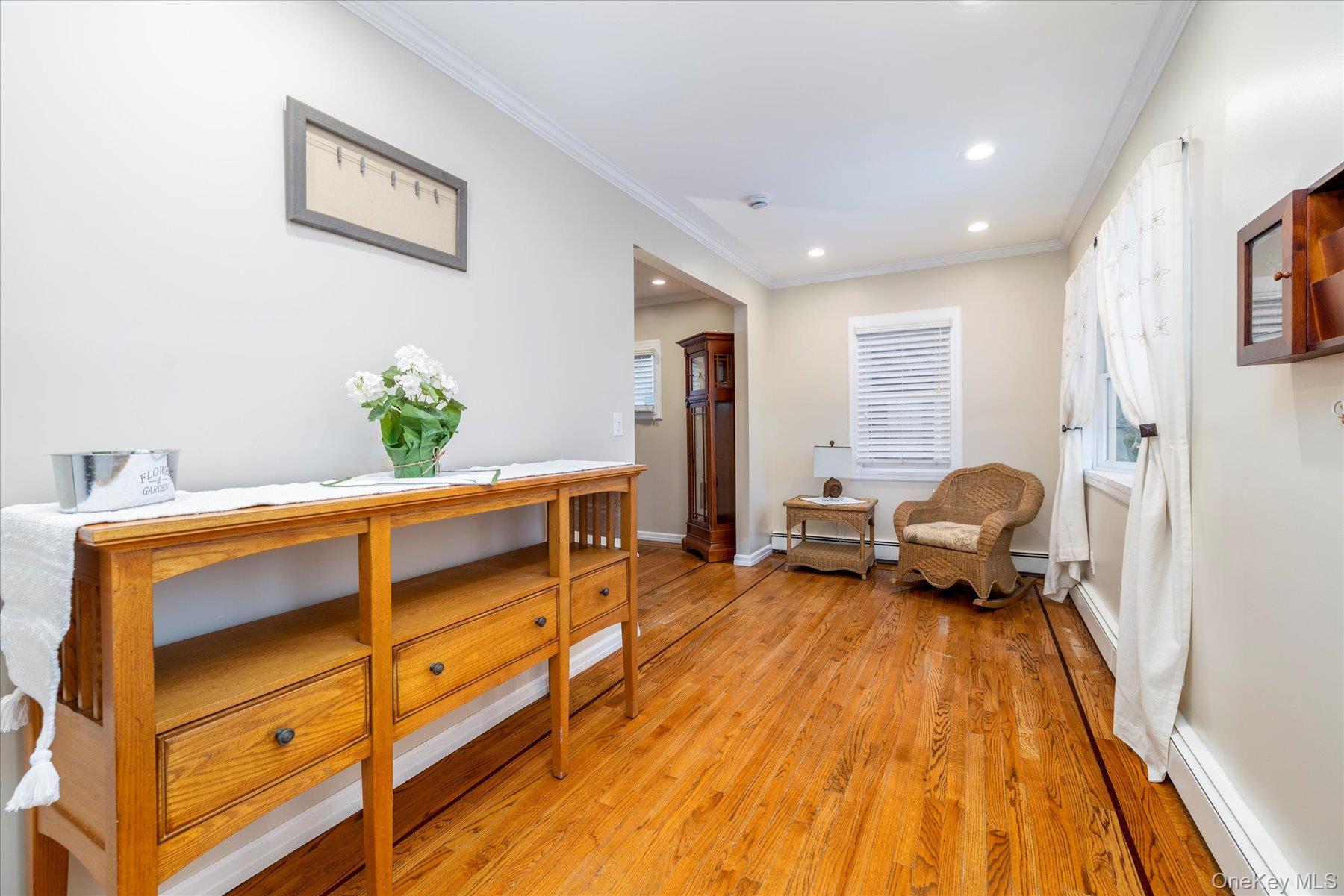 #4 photo, 125 Wilson Street, Нассау ‖ East Rockaway , NY 11518