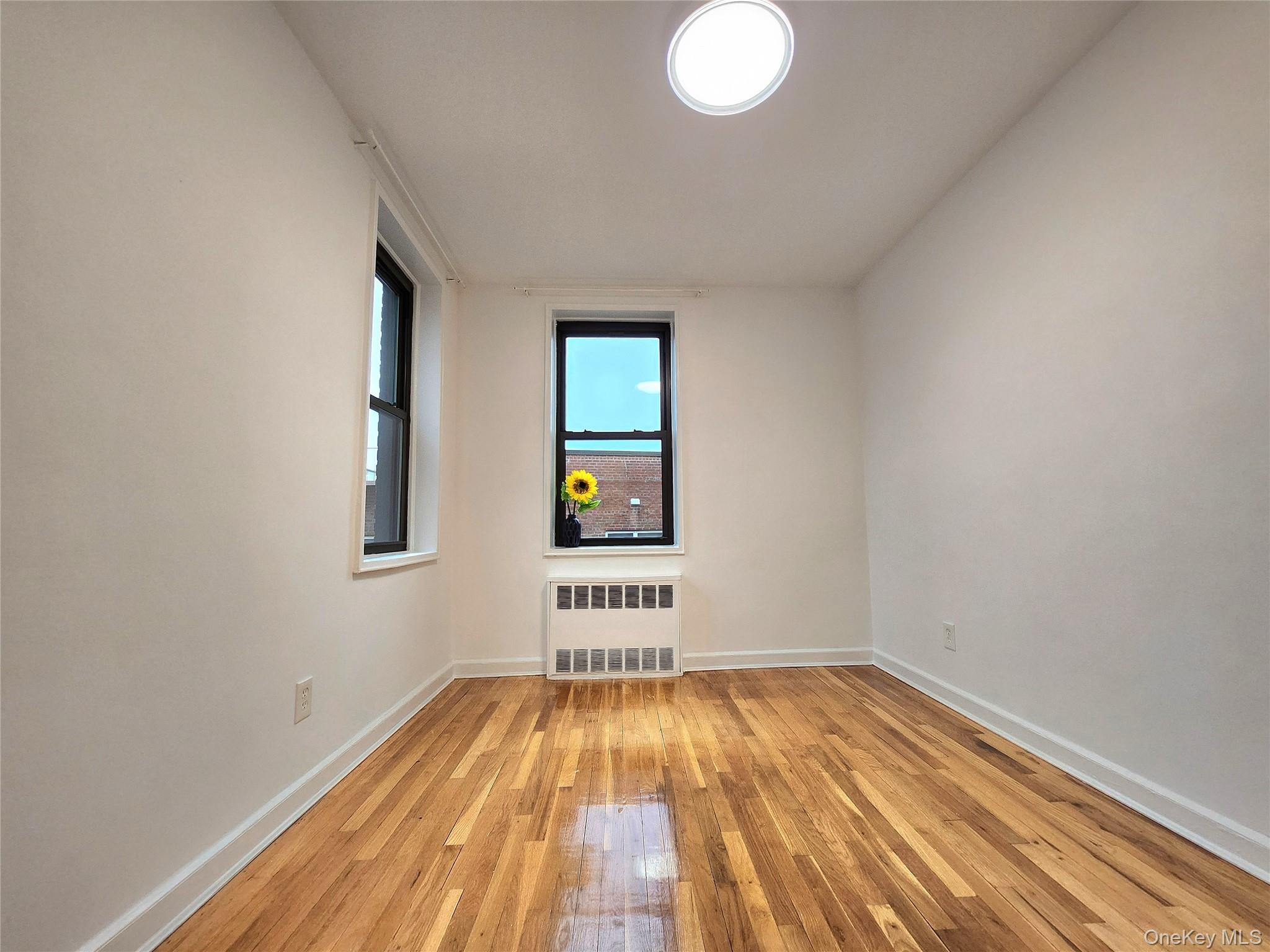 #17 photo, 11 Wooleys Lane, Нассау ‖ Hempstead , NY 11023