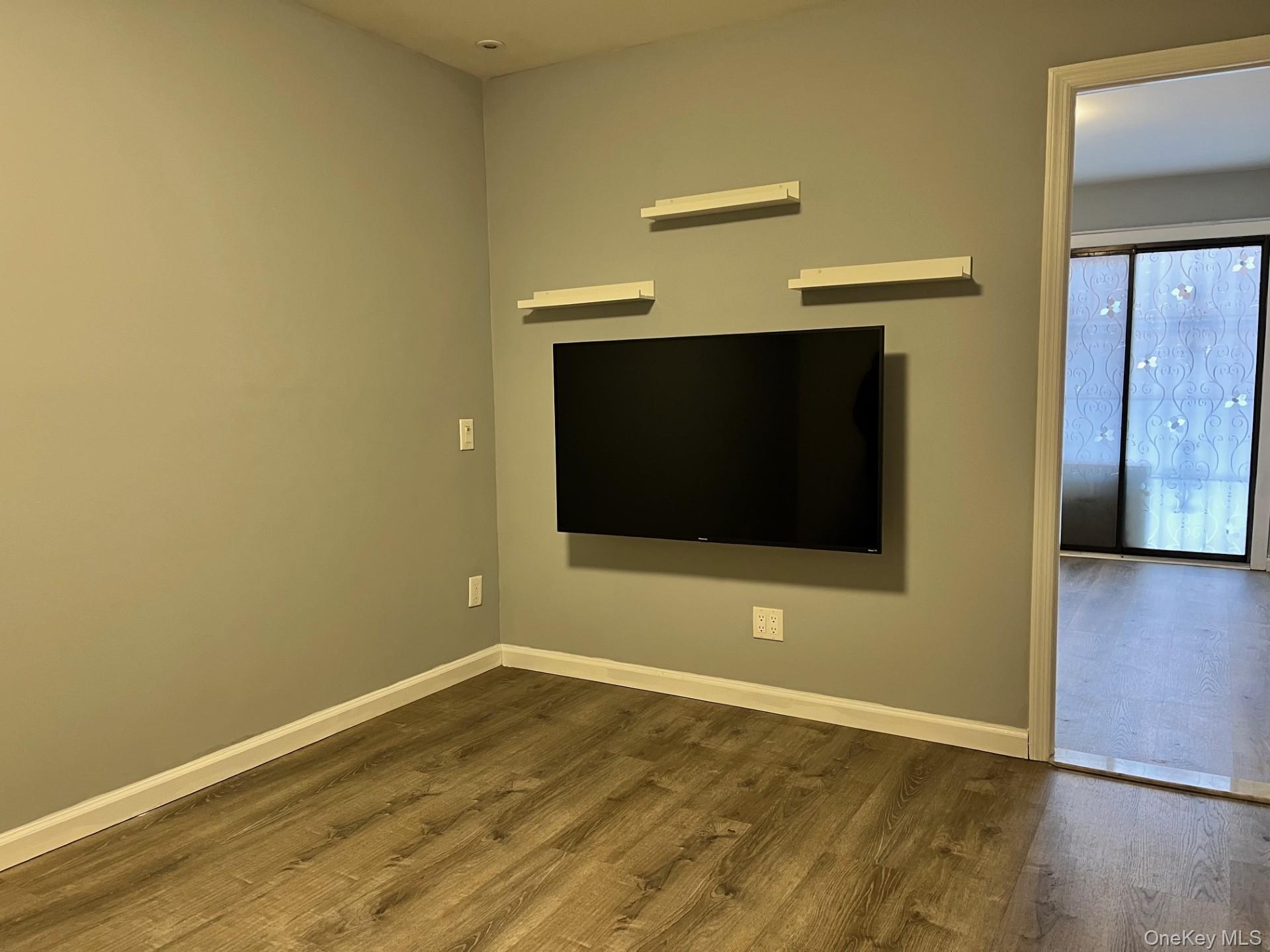 #13 photo, 219-36 64th Avenue, কুইন্‌স Bayside , NY 11364