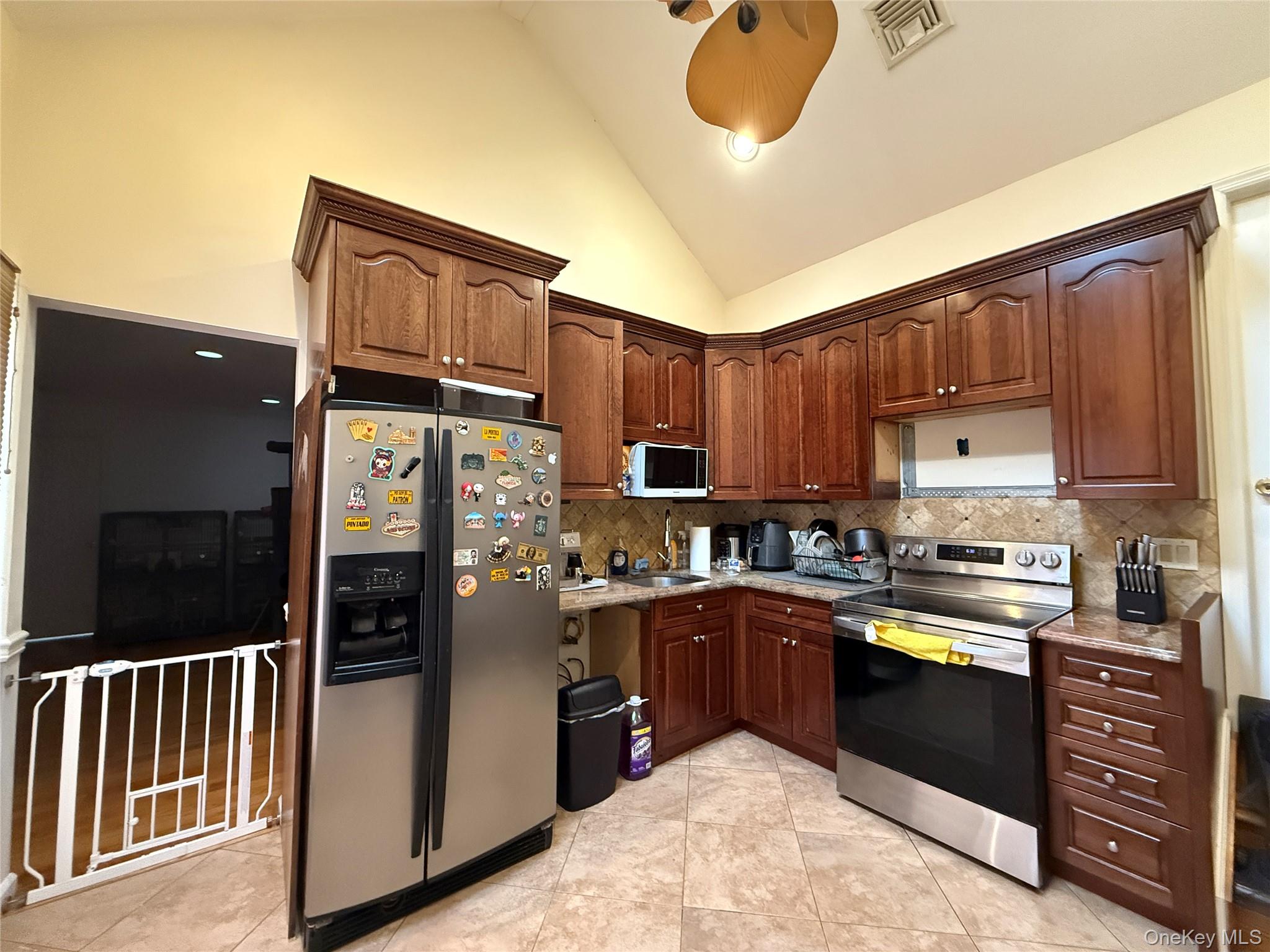 #10 photo, 4 Manor Hills Drive, Manorville , NY 11949