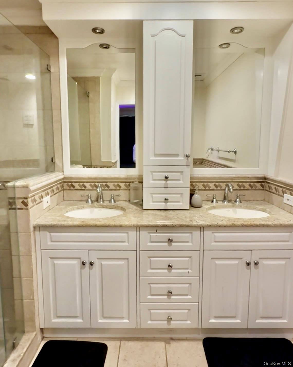 #16 photo, 4 Manor Hills Drive, Manorville , NY 11949