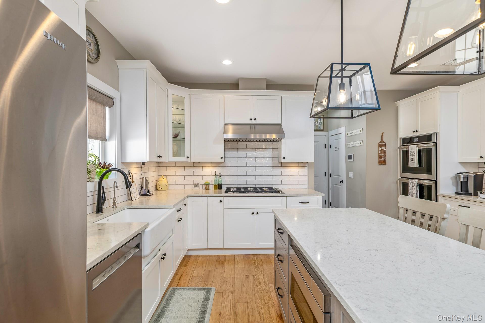 #19 photo, 6 Mastro Court, Саффолк ‖ Baiting Hollow , NY 11933