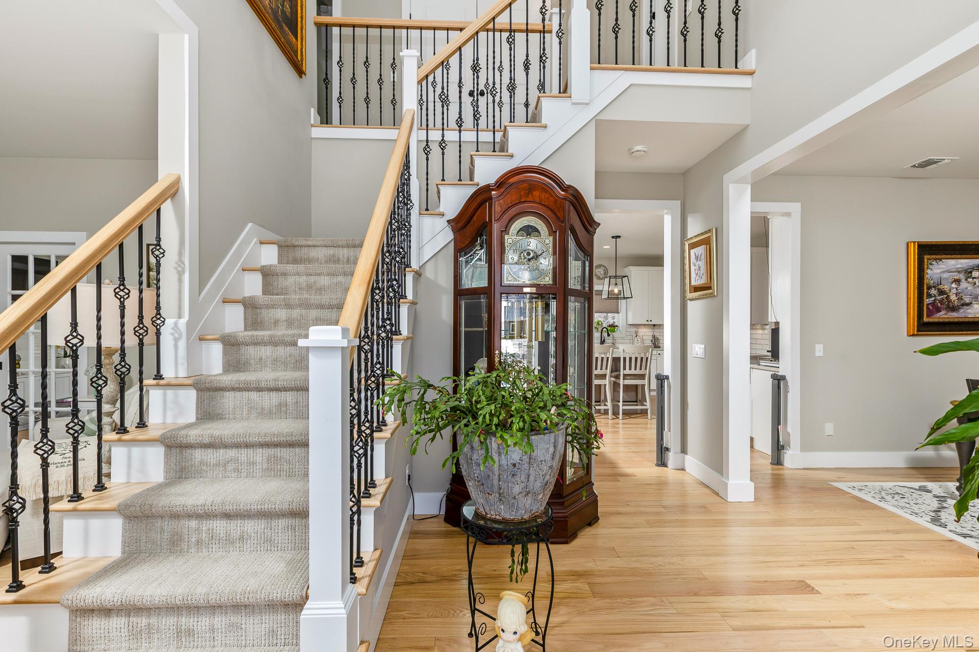 #6 photo, 6 Mastro Court, Саффолк ‖ Baiting Hollow , NY 11933