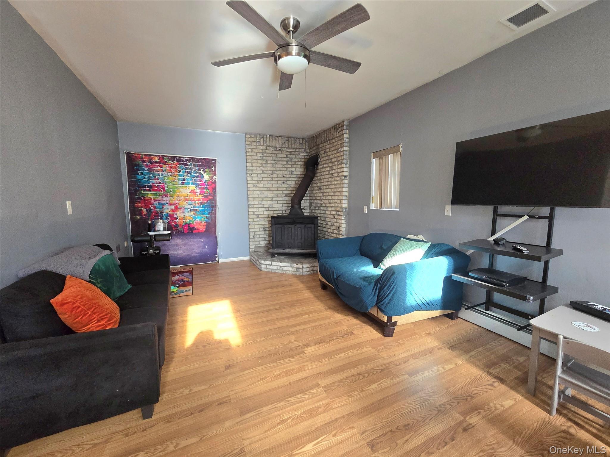 #13 photo, 70 Breston Drive, सफ़ोक काउंटी Shirley , NY 11967