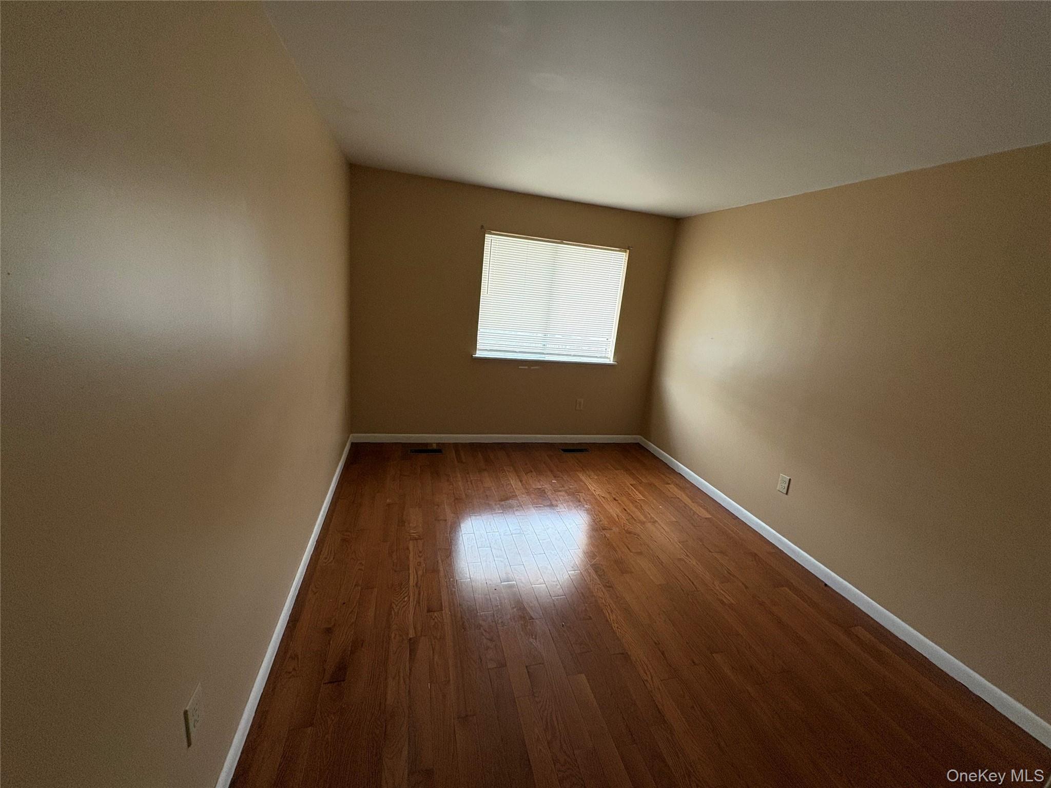 #7 photo, 5 N Aspen Road, Middletown , NY 10940