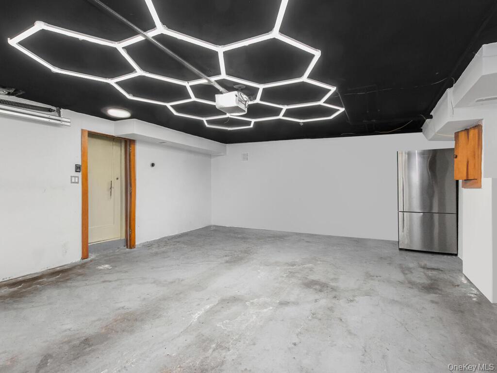 #11 photo, 111 Alta Avenue, Yonkers , NY 10705