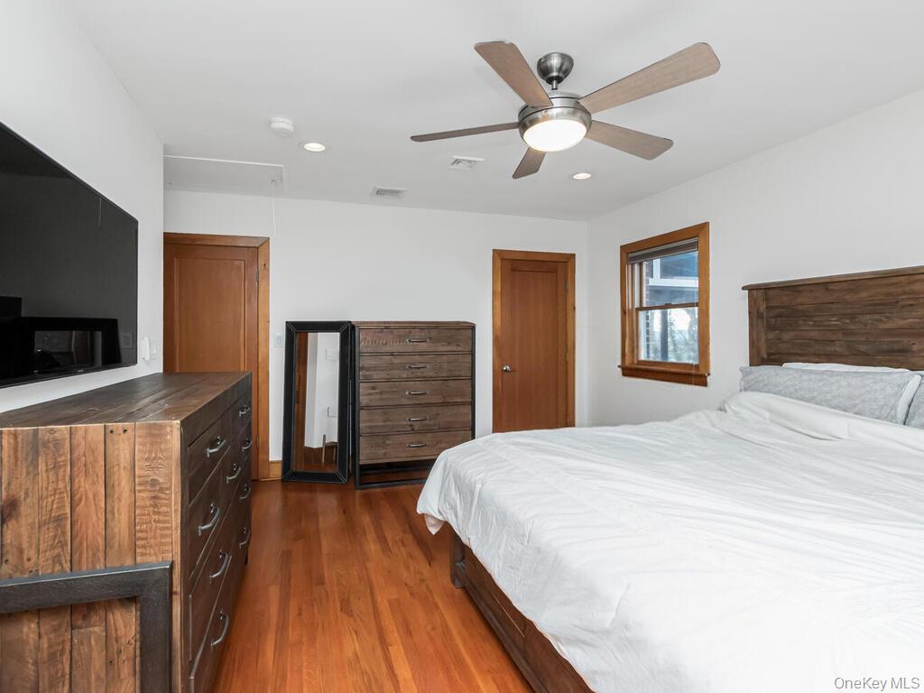 #12 photo, 111 Alta Avenue, Yonkers , NY 10705