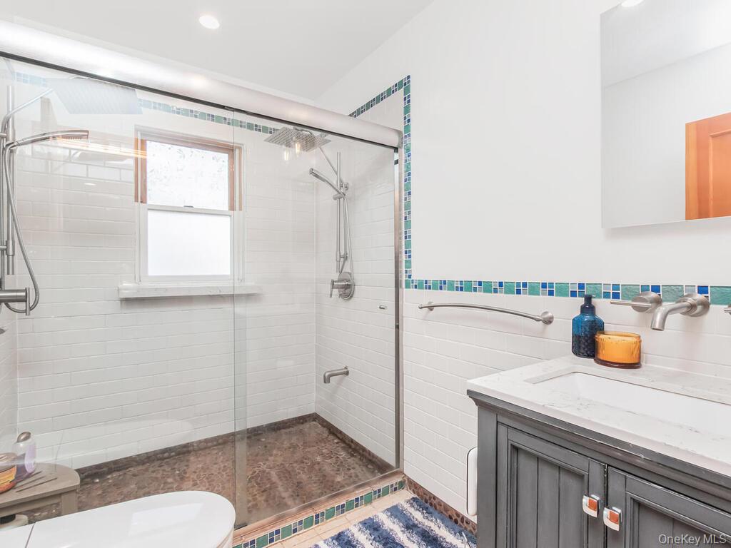 #16 photo, 111 Alta Avenue, Yonkers , NY 10705