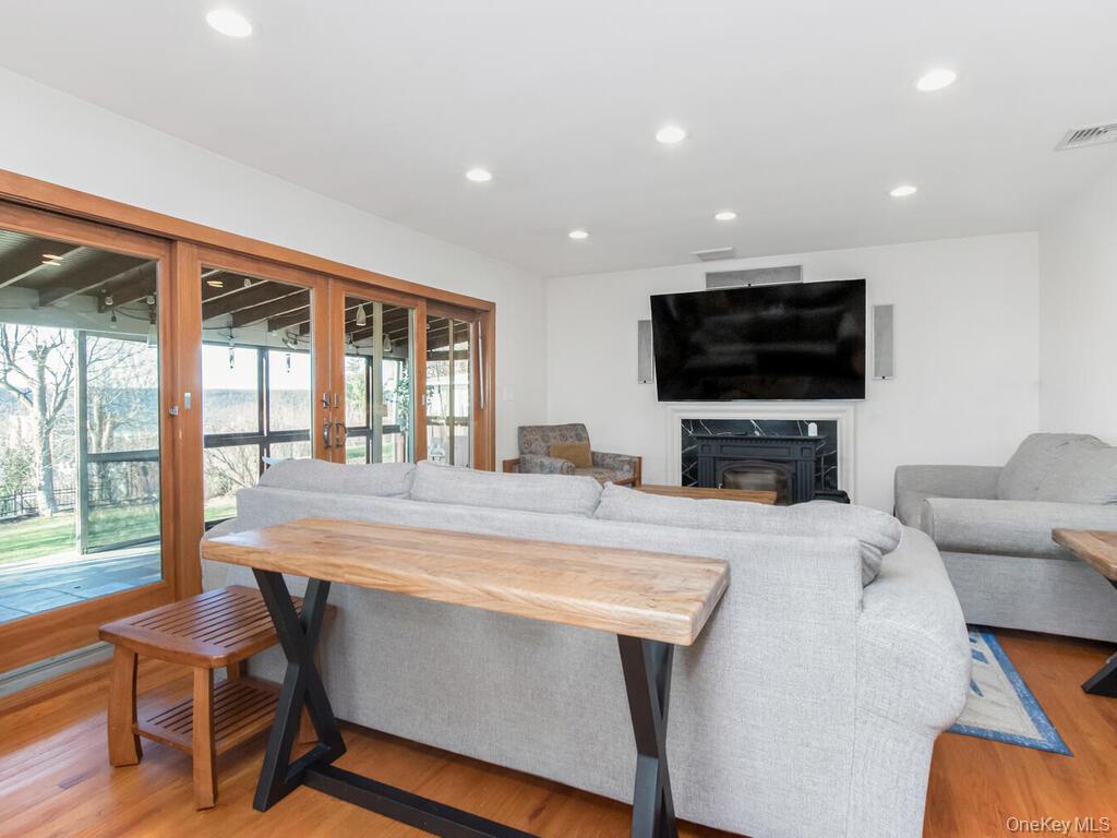 #6 photo, 111 Alta Avenue, Yonkers , NY 10705