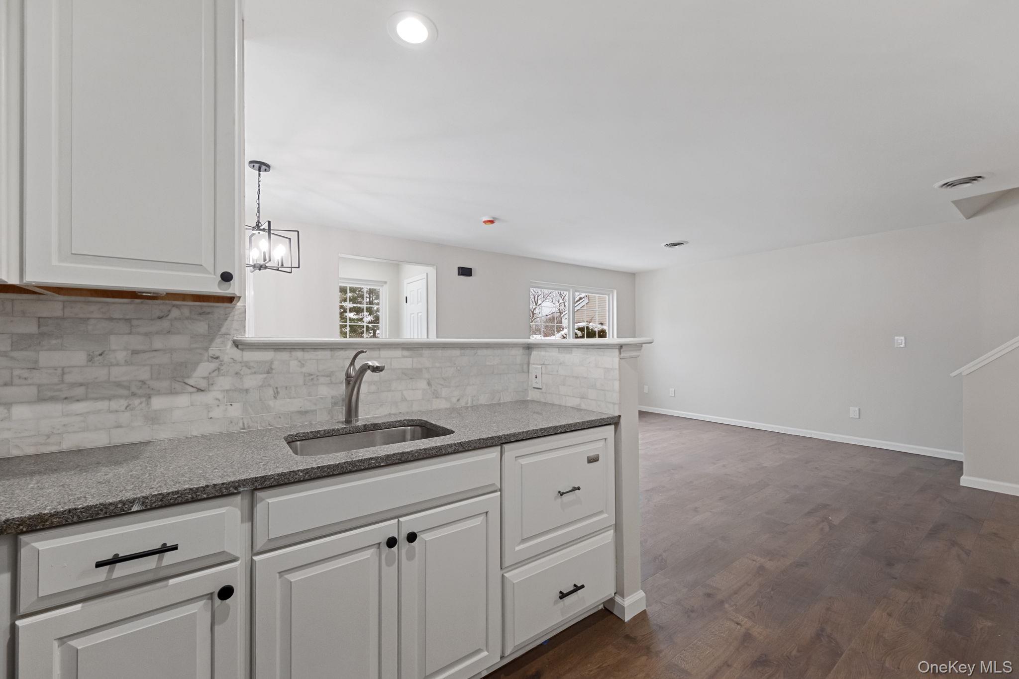 #2 photo, 1004 Cypress Court, Highland Mills , NY 10930