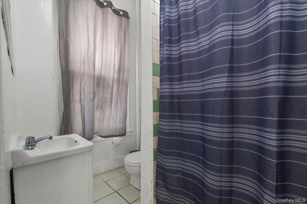 #11 photo, 877 Hornaday Place, برونكس Bronx , NY 10460