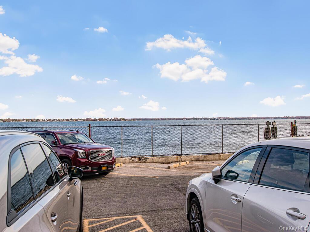 #19 photo, 1110 Stadium Avenue, برونكس Bronx , NY 10465