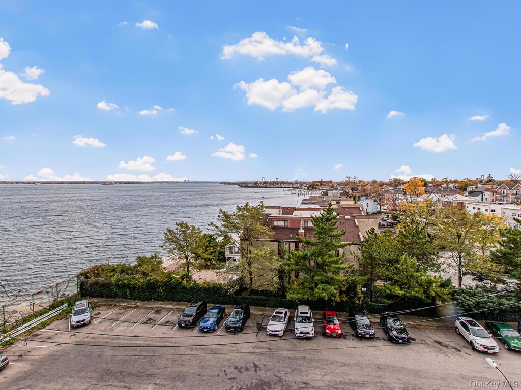 #20 photo, 1110 Stadium Avenue, برونكس Bronx , NY 10465