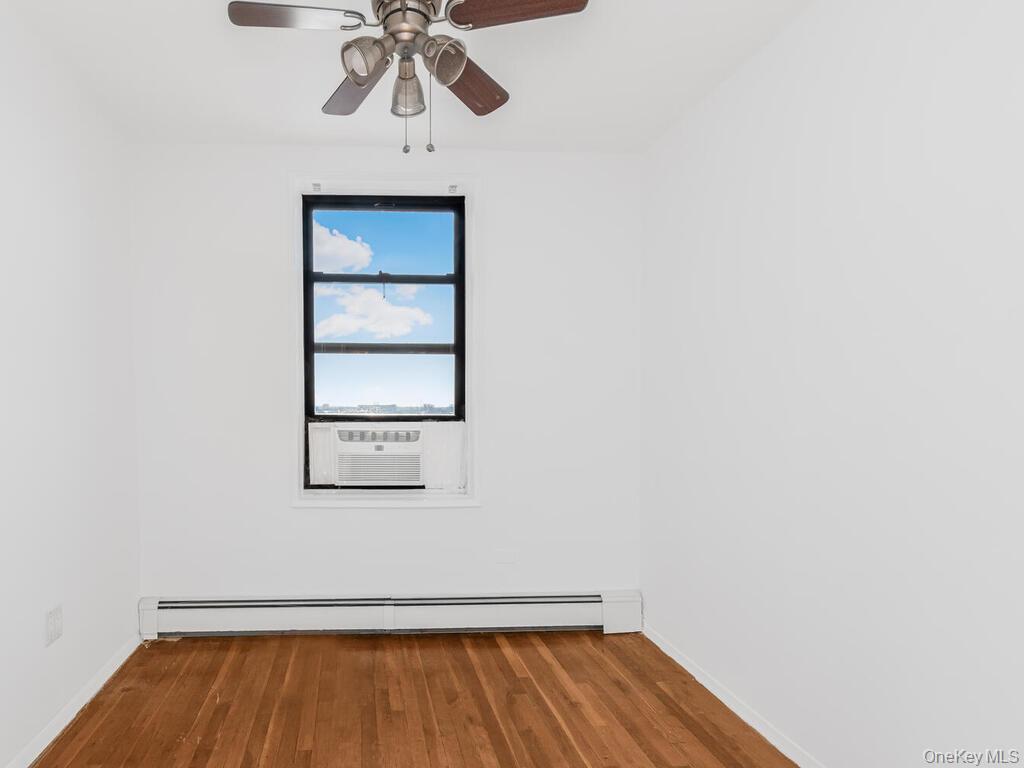 #4 photo, 1110 Stadium Avenue, برونكس Bronx , NY 10465