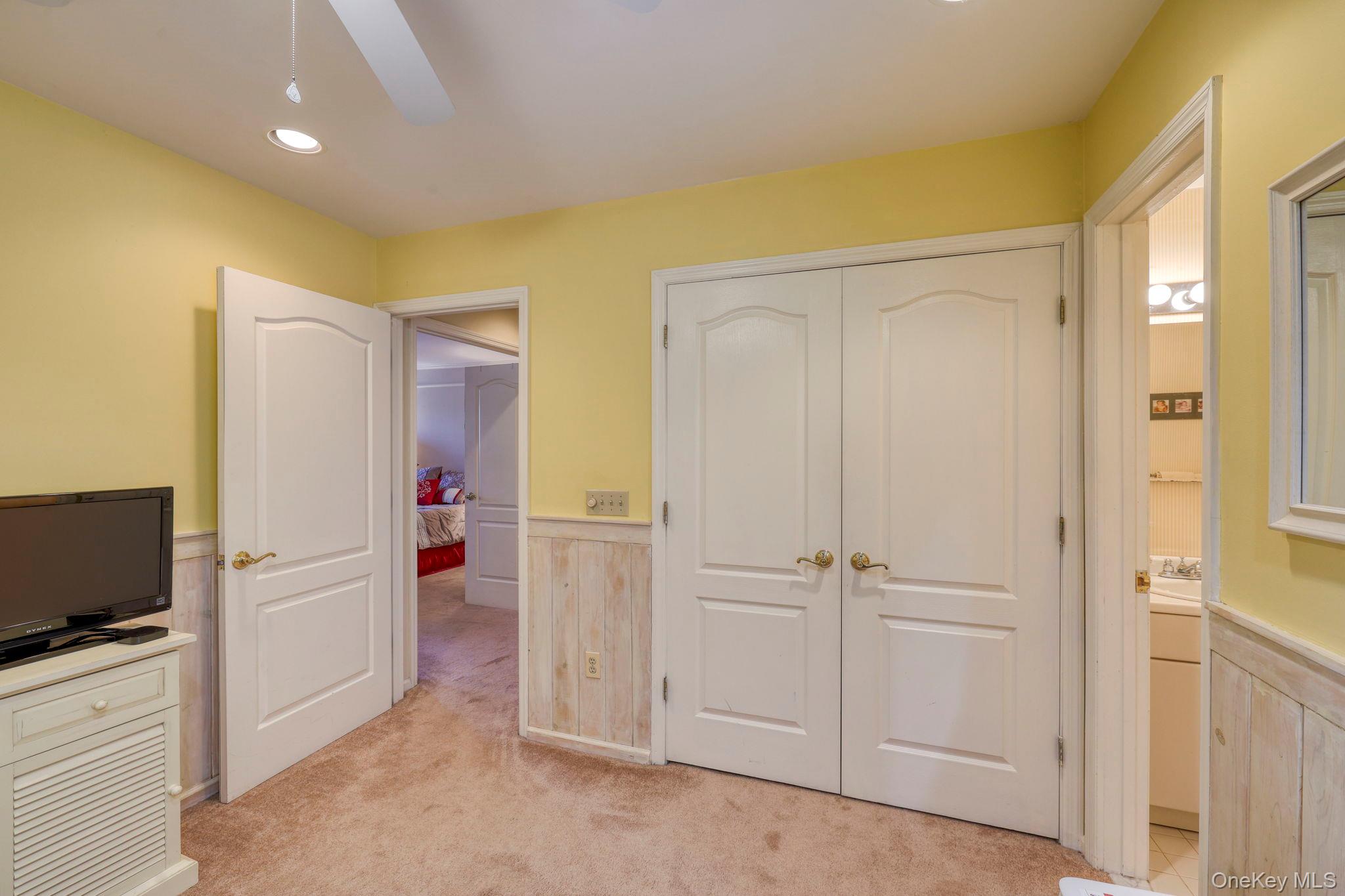 #17 photo, 7 Birkdale Court, Poughkeepsie , NY 12603