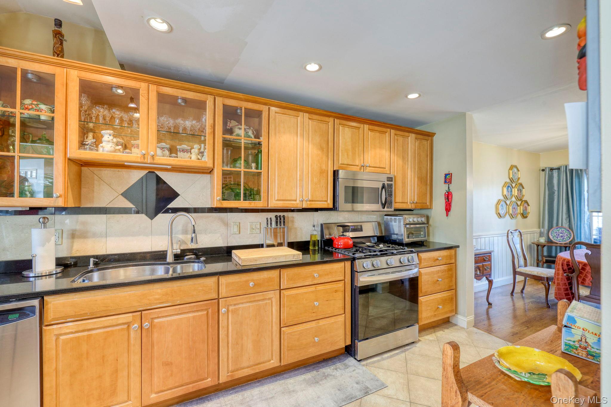 #2 photo, 7 Birkdale Court, Poughkeepsie , NY 12603