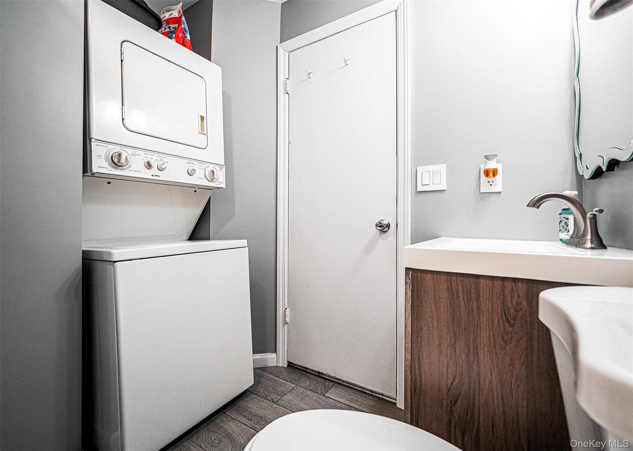 #17 photo, 20 Lexington Hill, Harriman , NY 10926