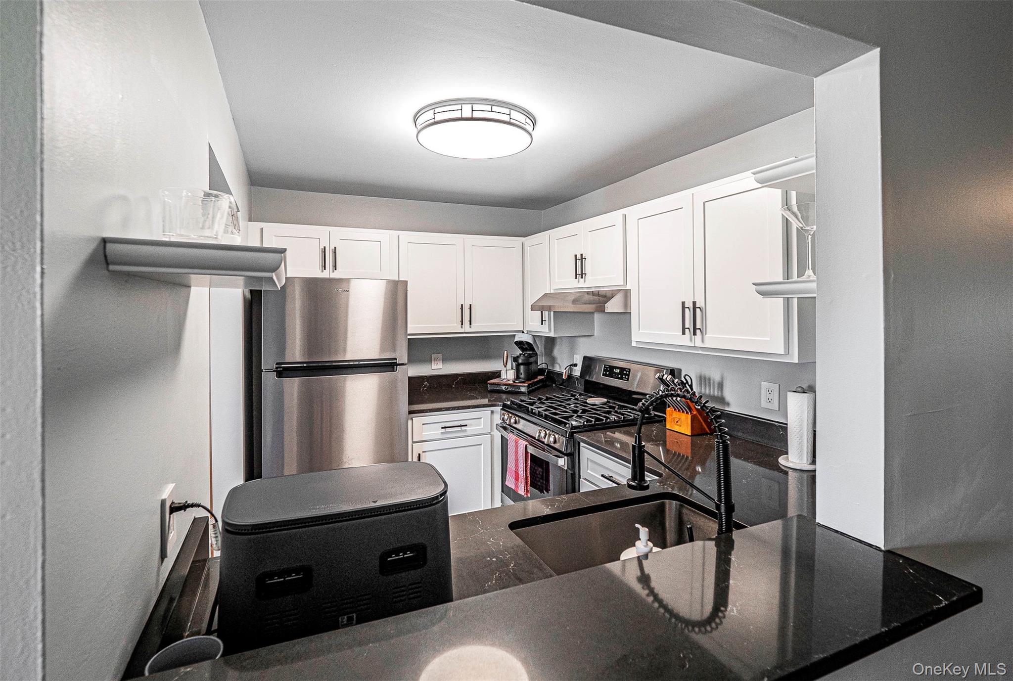 #4 photo, 20 Lexington Hill, Harriman , NY 10926