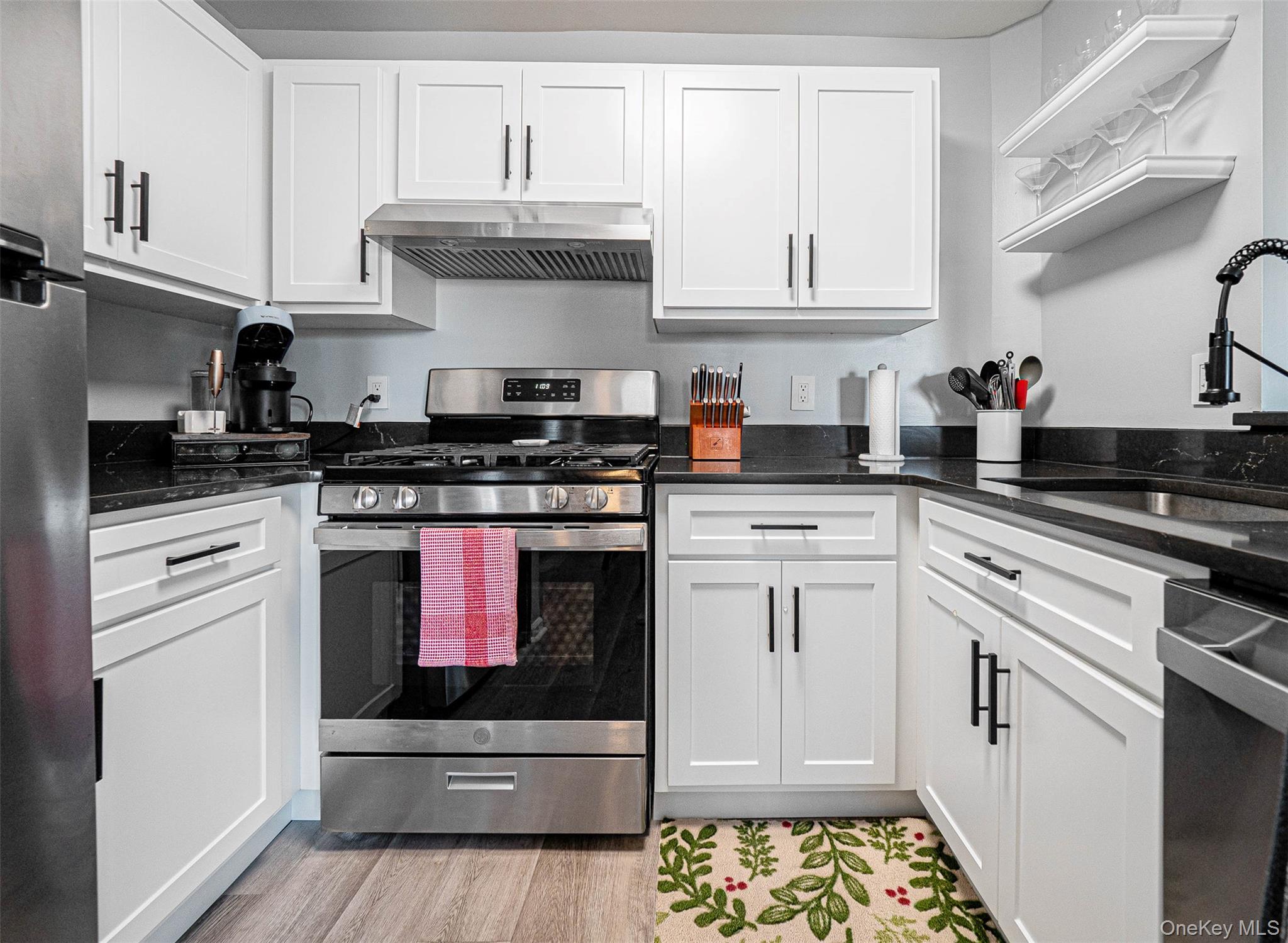 #9 photo, 20 Lexington Hill, Harriman , NY 10926