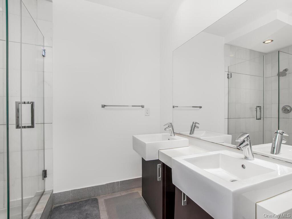 #6 photo, 701 Ridge Hill Boulevard, Yonkers , NY 10710