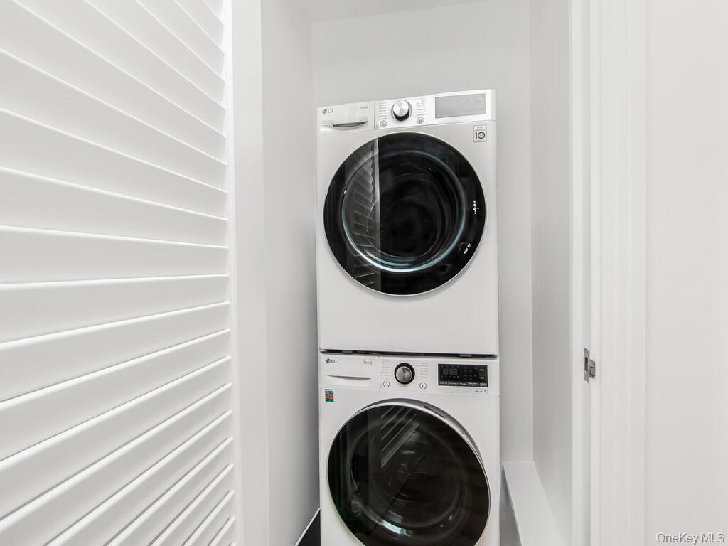 #9 photo, 701 Ridge Hill Boulevard, Yonkers , NY 10710