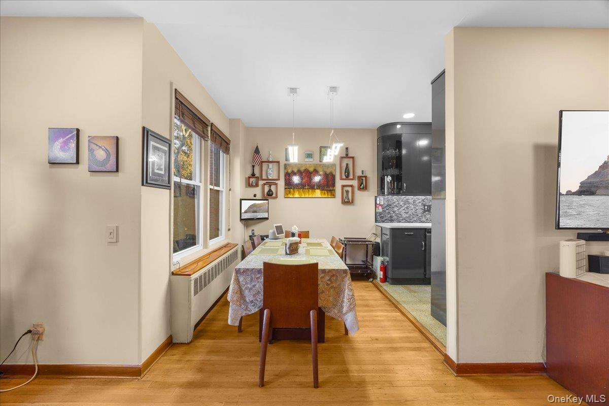 #7 photo, 1015 Old Post Road, Mamaroneck , NY 10543