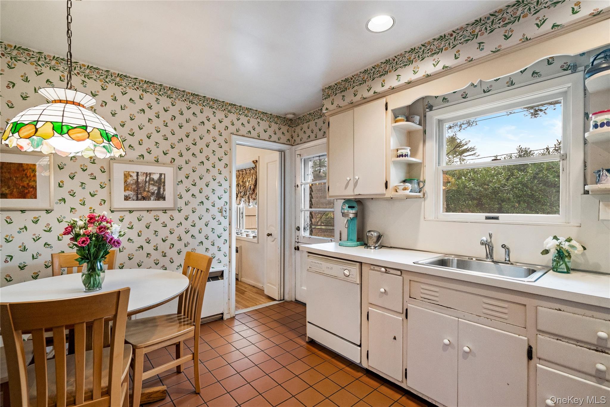 #11 photo, 32 Arbor Road, Нассау ‖ East Hills , NY 11577