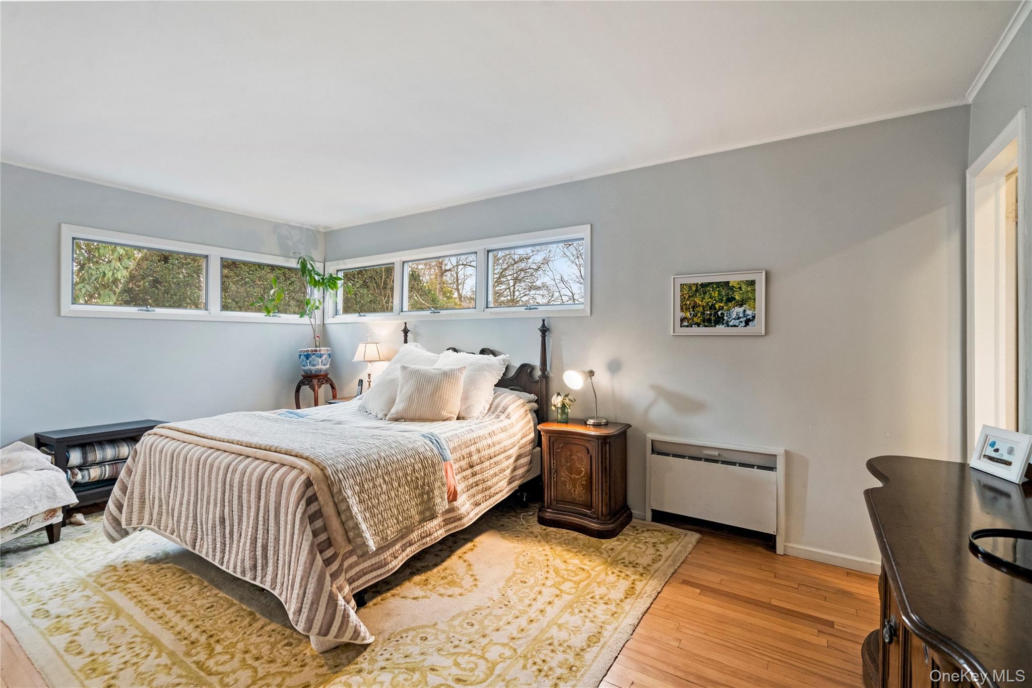 #13 photo, 32 Arbor Road, Нассау ‖ East Hills , NY 11577