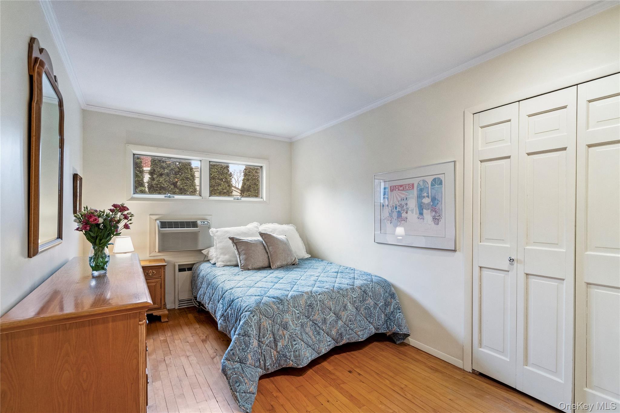 #15 photo, 32 Arbor Road, Нассау ‖ East Hills , NY 11577