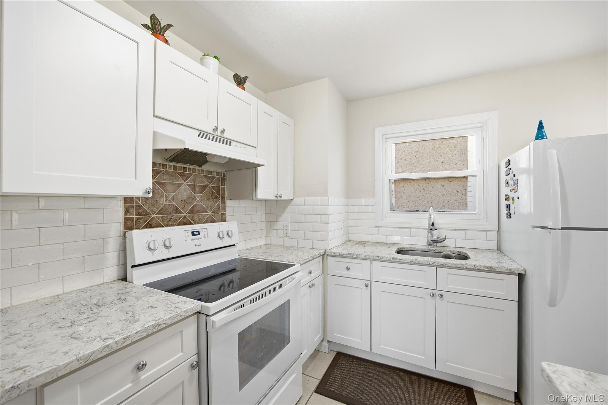 #7 photo, 22 Midland Avenue, Саффолк ‖ Port Jefferson , NY 11777