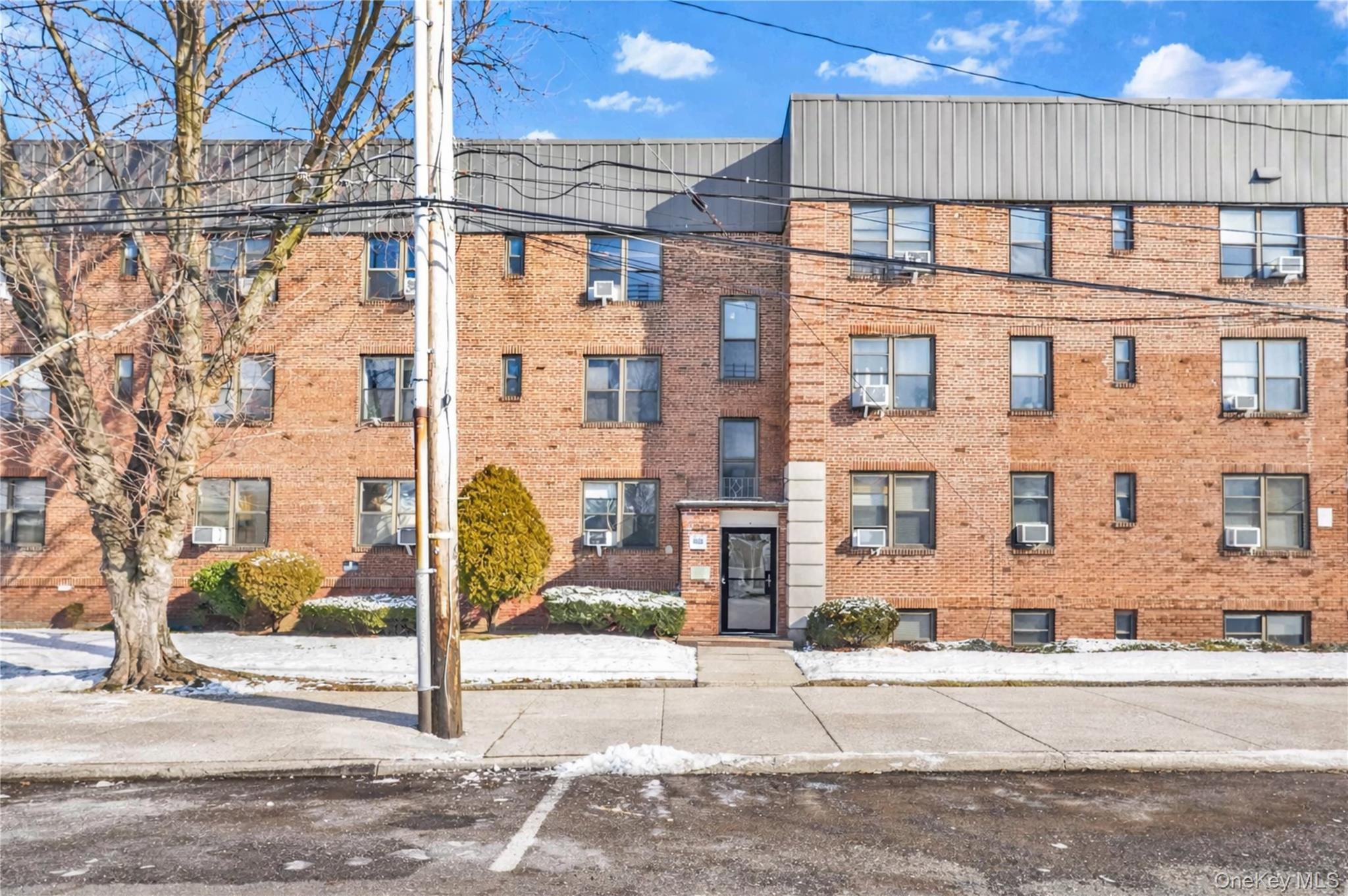 #14 photo, 2235 75th Street, Куинс ‖ East Elmhurst , NY 11370