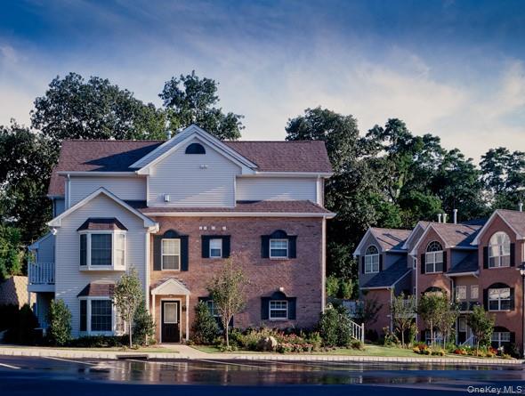 #2 photo, 19 Pinnacle Drive, Саффолк ‖ Port Jefferson , NY 11777