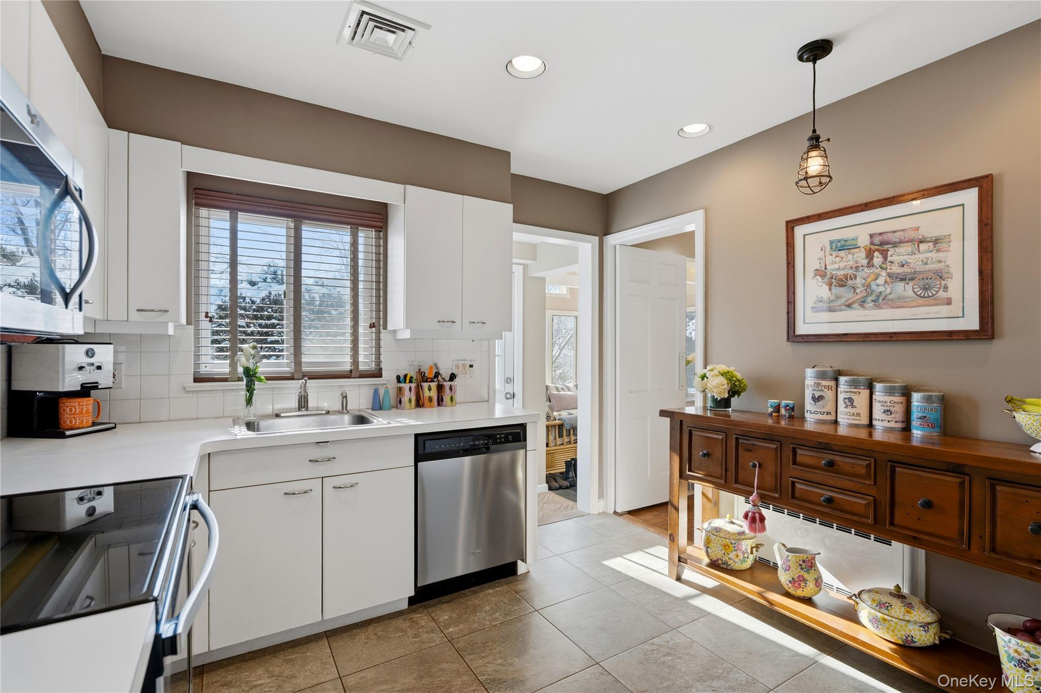 #10 photo, 30 Glenwood Lane, Нассау ‖ East Hills , NY 11577