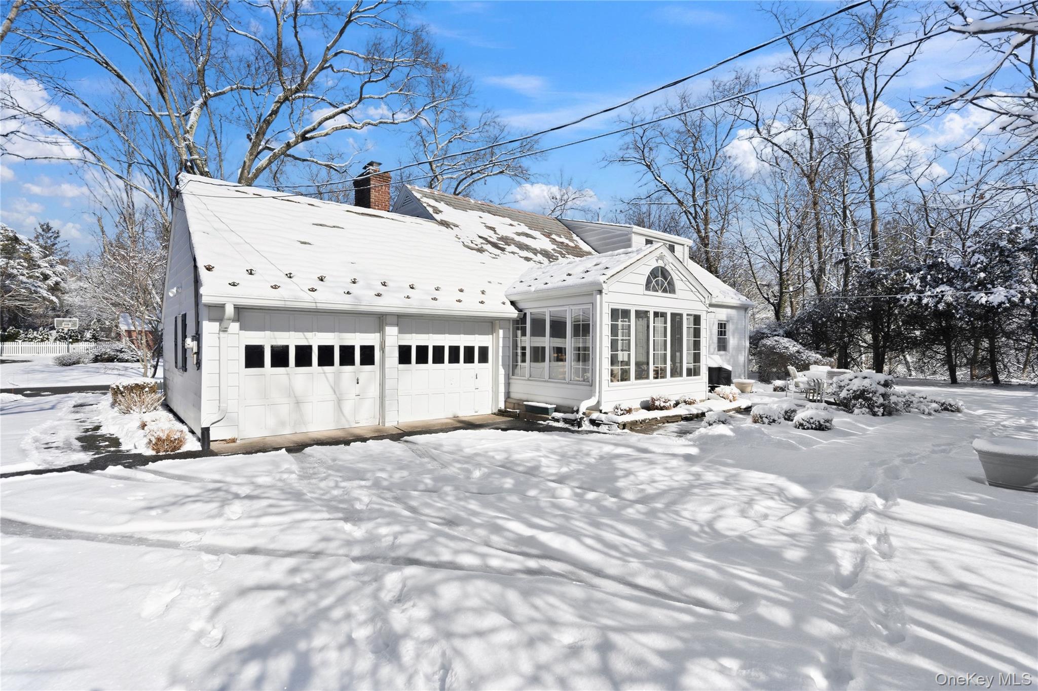 #19 photo, 30 Glenwood Lane, Нассау ‖ East Hills , NY 11577