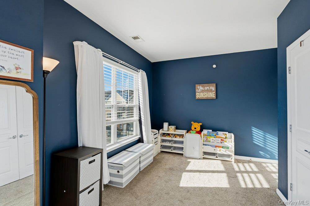 #12 photo, 1438 Kirkland Court, सफ़ोक काउंटी Central Islip , NY 11722