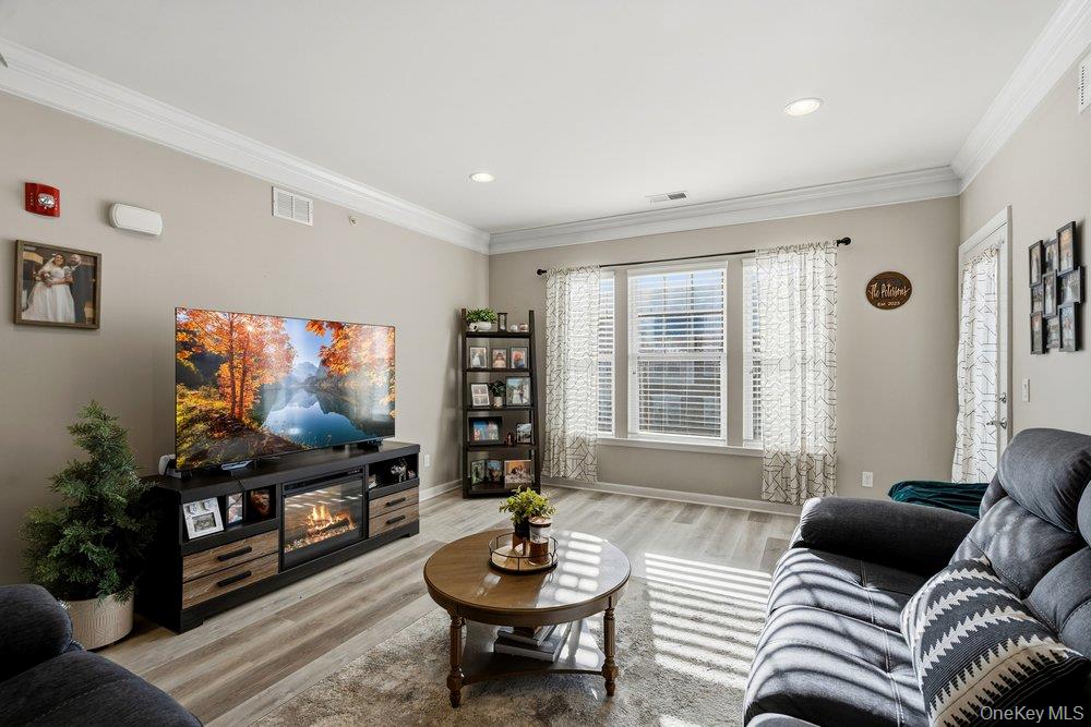 #7 photo, 1438 Kirkland Court, सफ़ोक काउंटी Central Islip , NY 11722