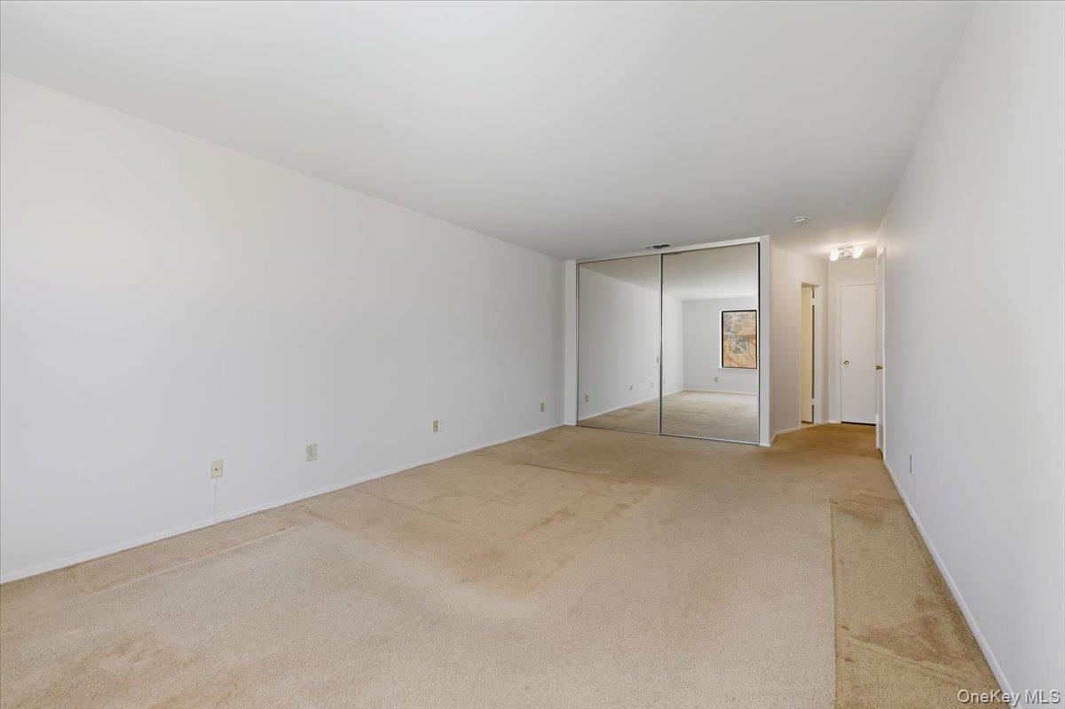 #10 photo, 99 S Park Avenue, Нассау ‖ Rockville Centre , NY 11570