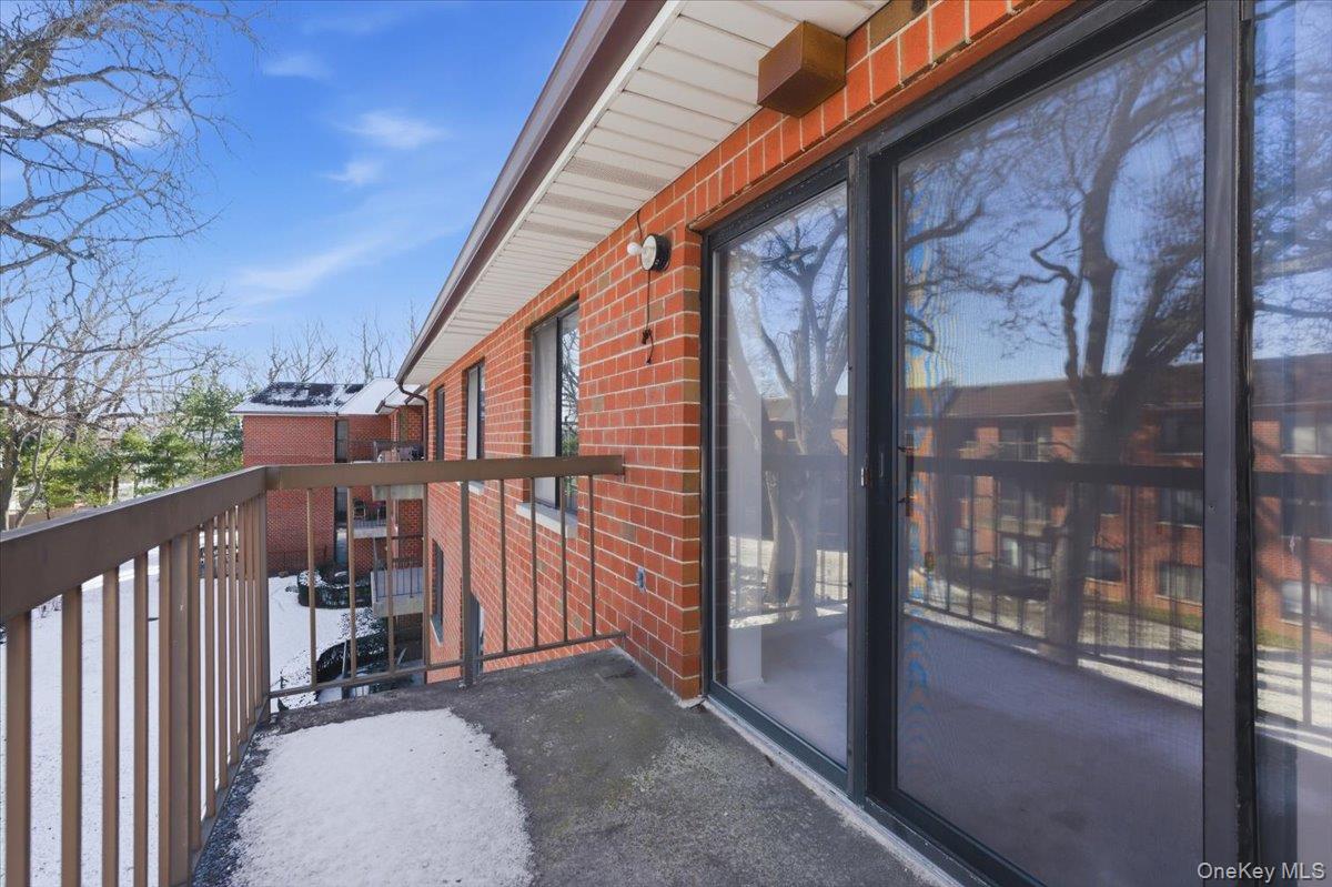 #16 photo, 99 S Park Avenue, Нассау ‖ Rockville Centre , NY 11570