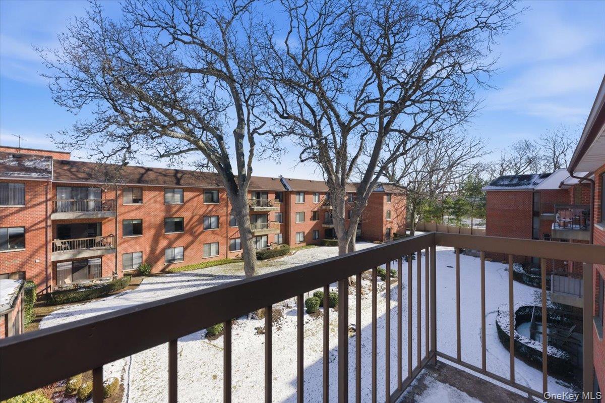 #18 photo, 99 S Park Avenue, Нассау ‖ Rockville Centre , NY 11570