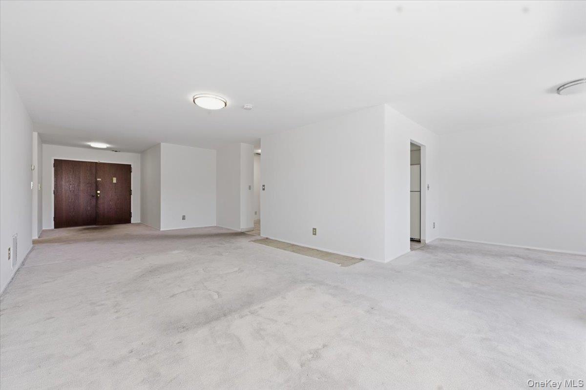 #2 photo, 99 S Park Avenue, Нассау ‖ Rockville Centre , NY 11570